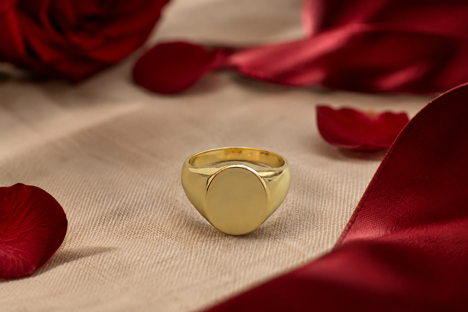 Signet ring in the Valentine's Day scene, cropped as Lifestyle · 3:2